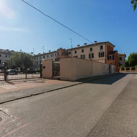 Lejlighed Guesthost Ferrara