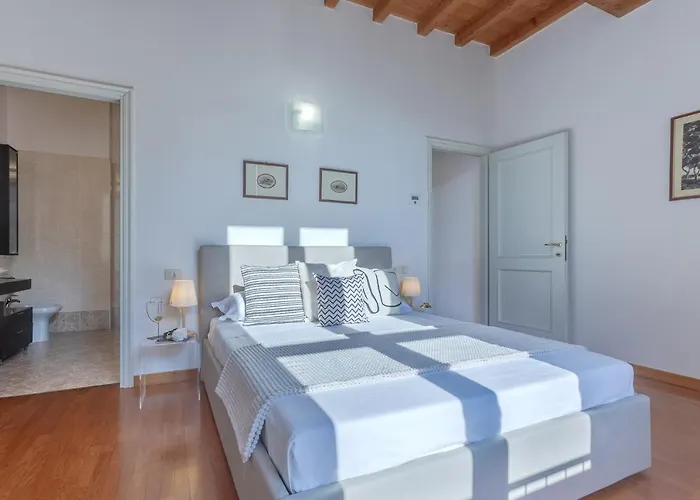 Guesthost Apartment *